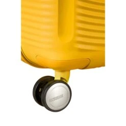 American Tourister Soundbox Spinner 67 Expandable Golden Yellow -Samsonit Koffers Winkel image 1628
