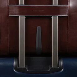 Piquadro Black Square Briefcase With Wheels Brown -Samsonit Koffers Winkel image 2531