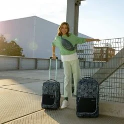 Satch Flow S Cabin Size Trolley Tropic Blue -Samsonit Koffers Winkel image 774